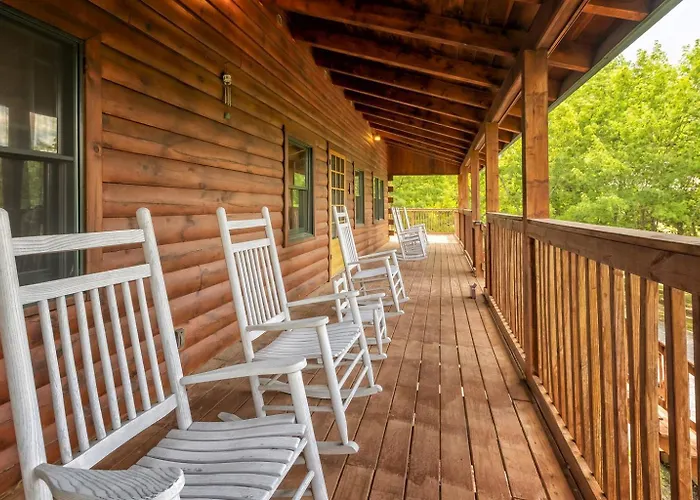 Luxury Log W Hot Tub Near