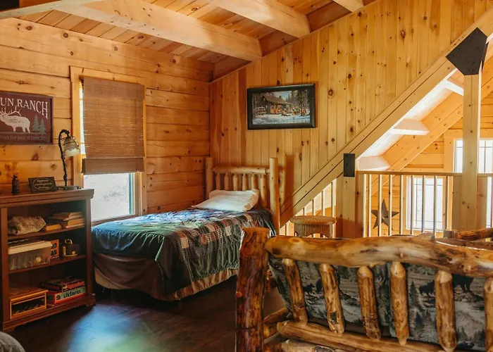 Luxury Log W Hot Tub Near Holiday home Carbondale